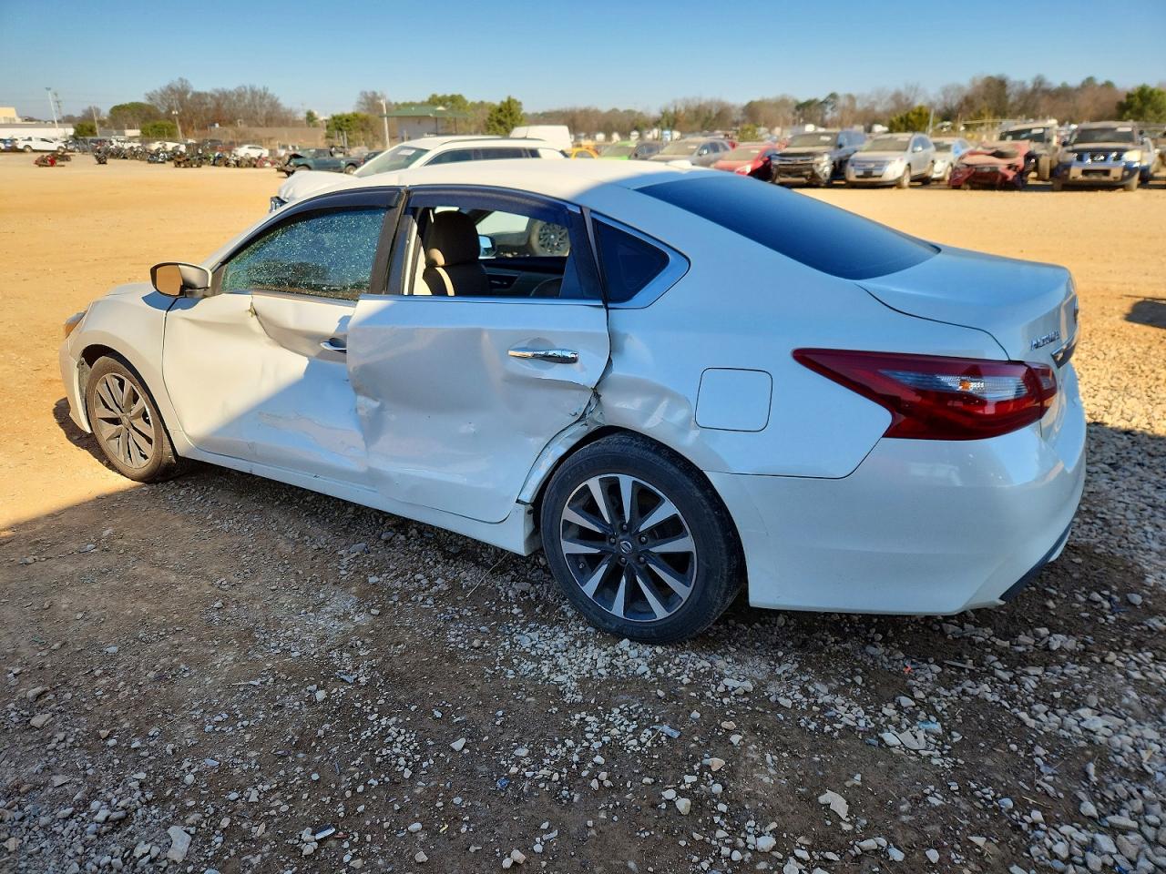 2018 NISSAN ALTIMA 2.5 photo 2