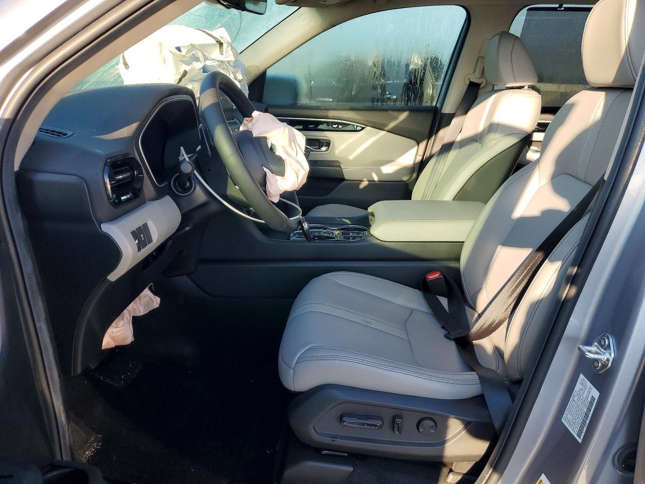 2025 HONDA PILOT TOURING photo 7