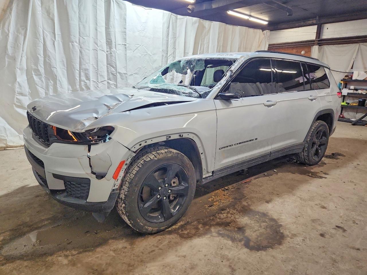 2022 JEEP GRAND CHEROKEE