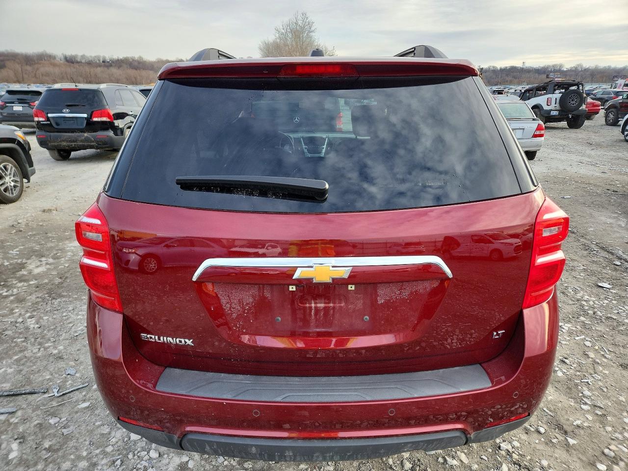 2017 CHEVROLET EQUINOX LT photo 6