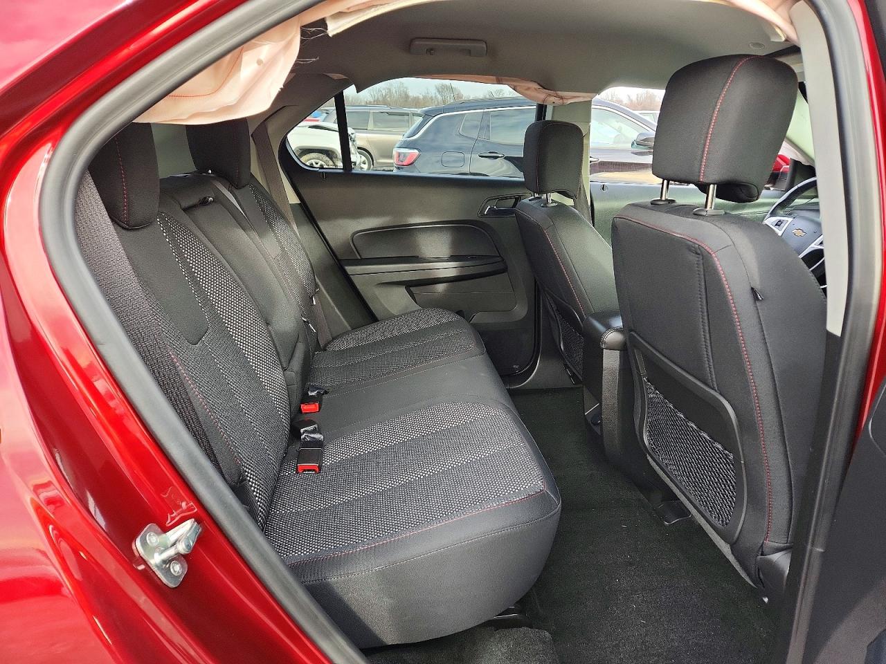 2017 CHEVROLET EQUINOX LT photo 11