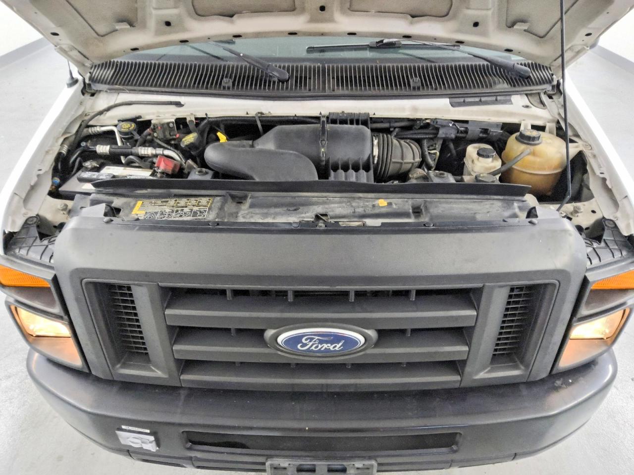 2010 FORD ECONOLINE E250 VAN photo 34