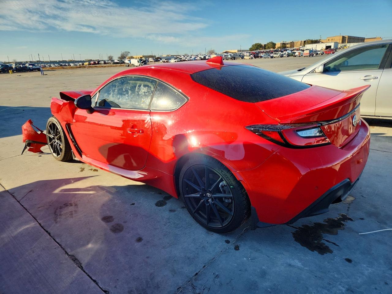2025 TOYOTA GR 86 photo 2
