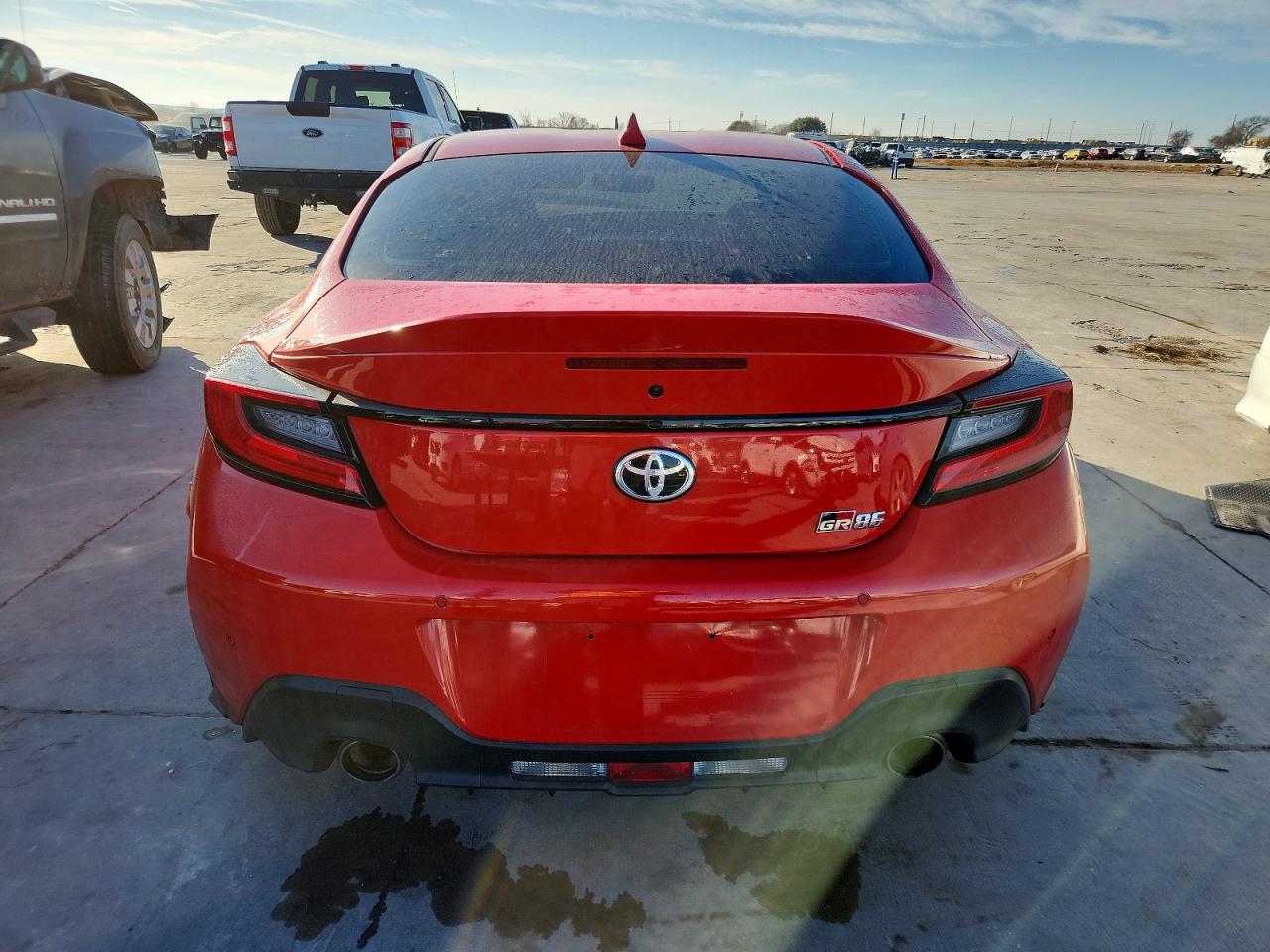 2025 TOYOTA GR 86 photo 6