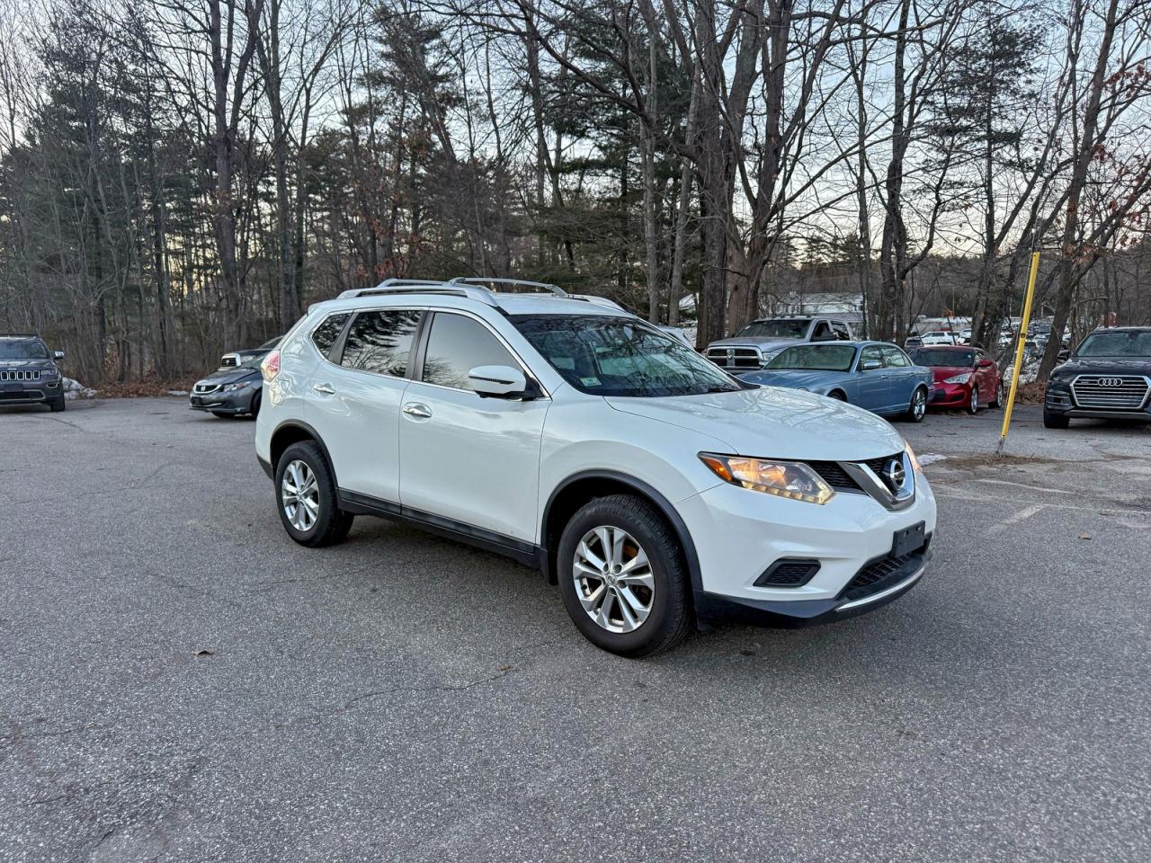 2016 NISSAN ROGUE