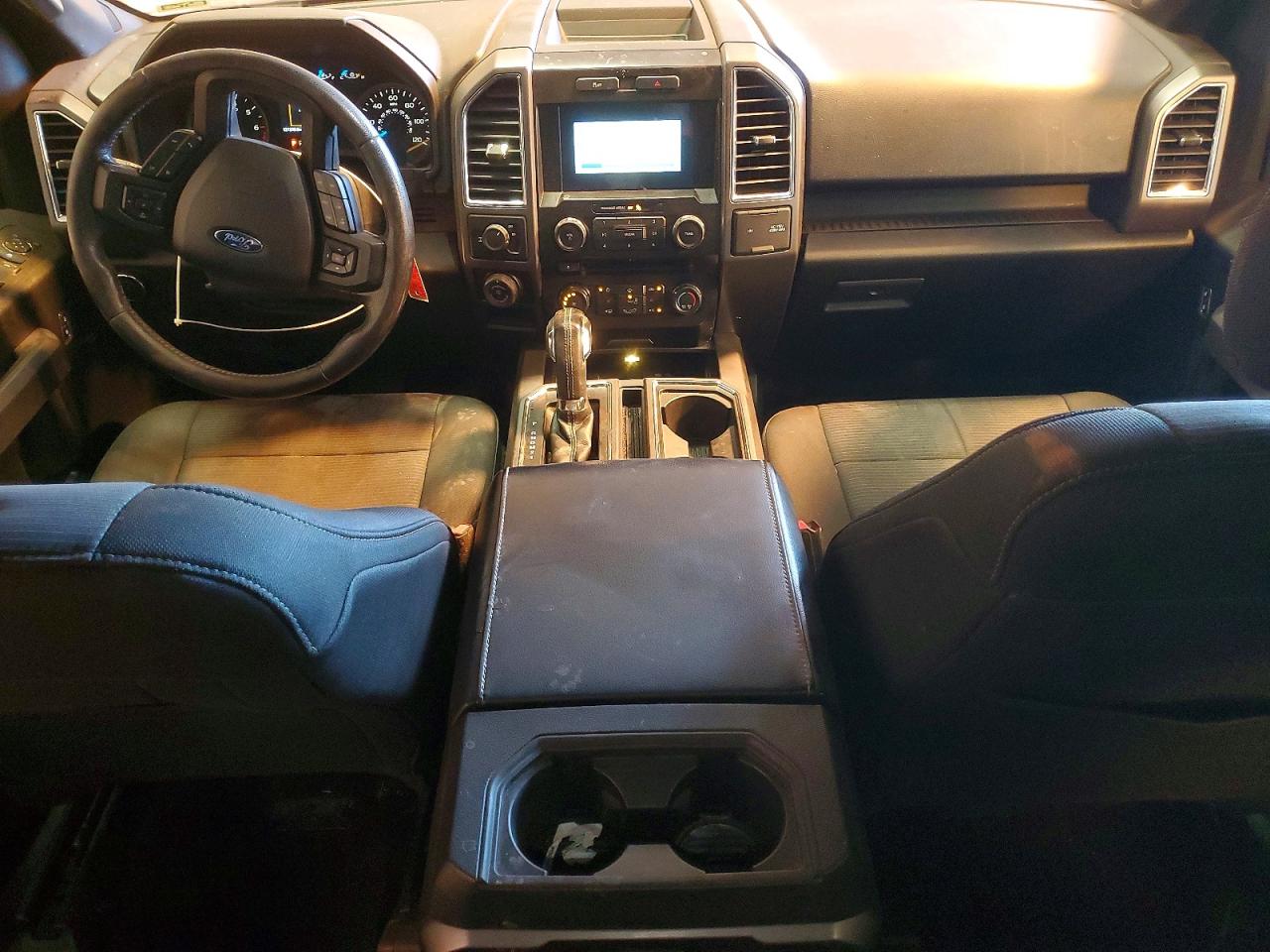 2016 FORD F150 SUPERCREW photo 8