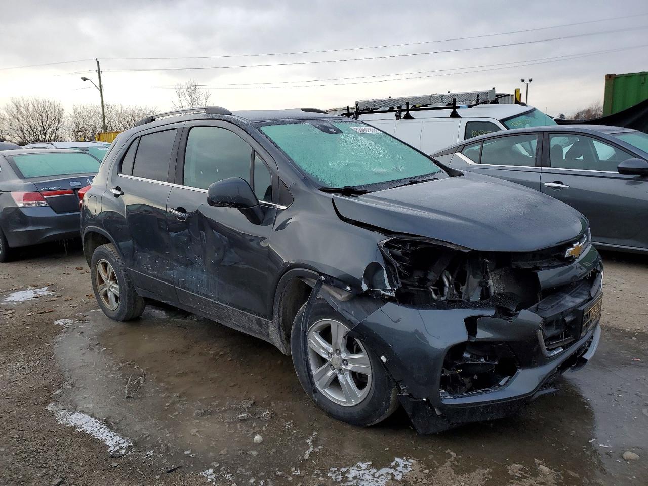 2017 CHEVROLET TRAX 1LT photo 4