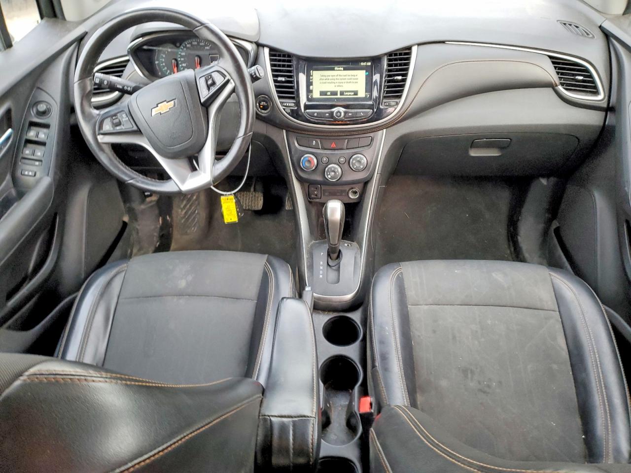 2017 CHEVROLET TRAX 1LT photo 8