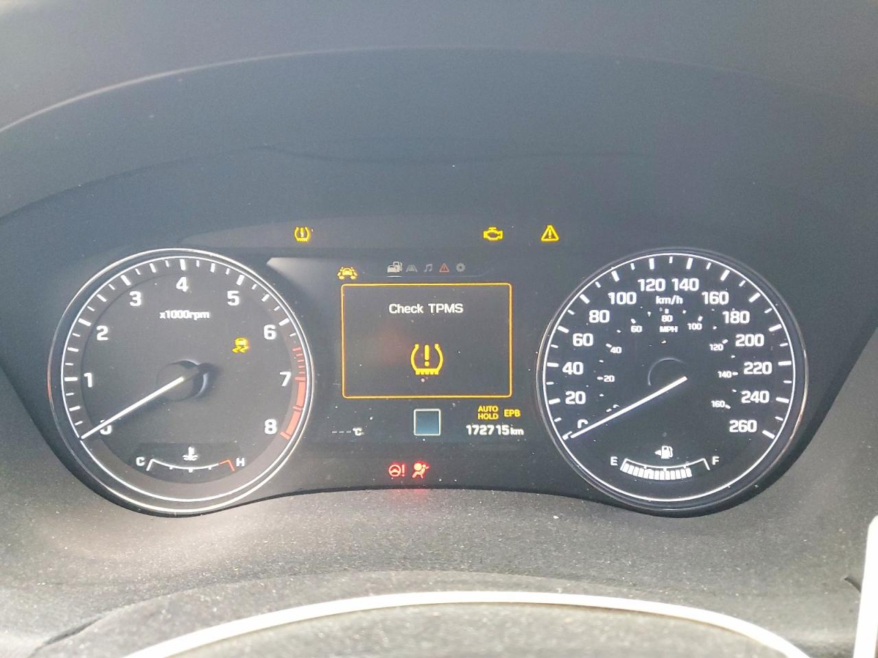 2015 HYUNDAI GENESIS 3.8L photo 9