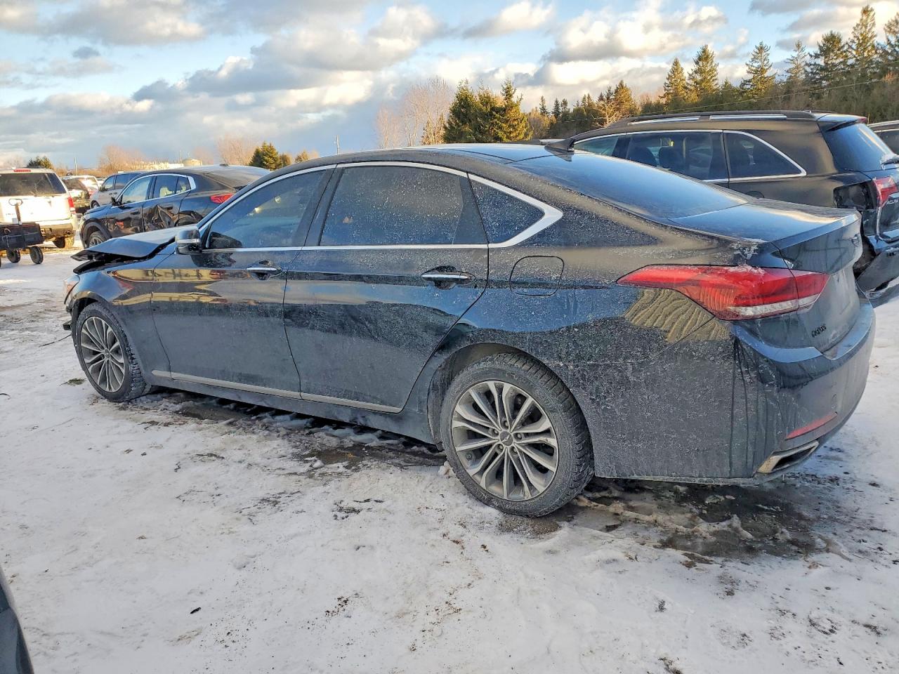 2015 HYUNDAI GENESIS 3.8L photo 2