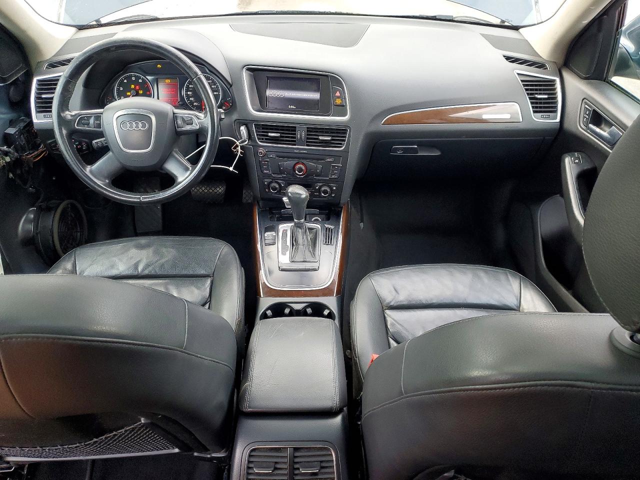 2011 AUDI Q5 PREMIUM photo 8