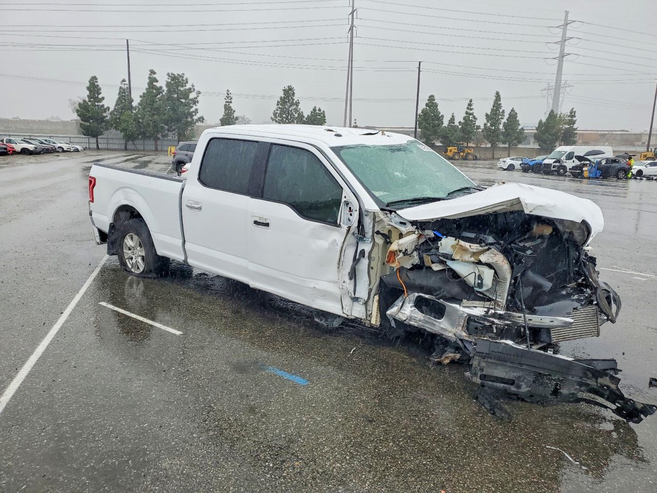 2015 FORD F150 SUPERCREW photo 4