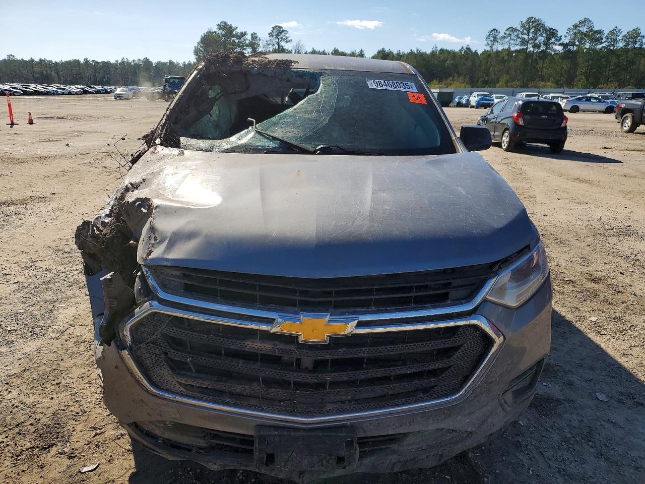 2019 CHEVROLET TRAVERSE LS photo 5