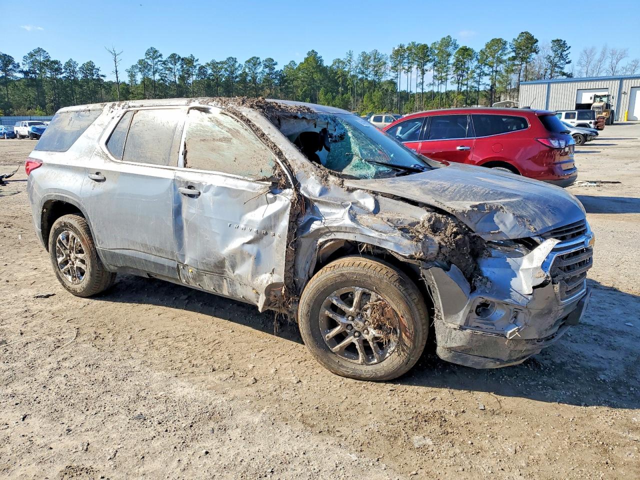 2019 CHEVROLET TRAVERSE LS photo 4