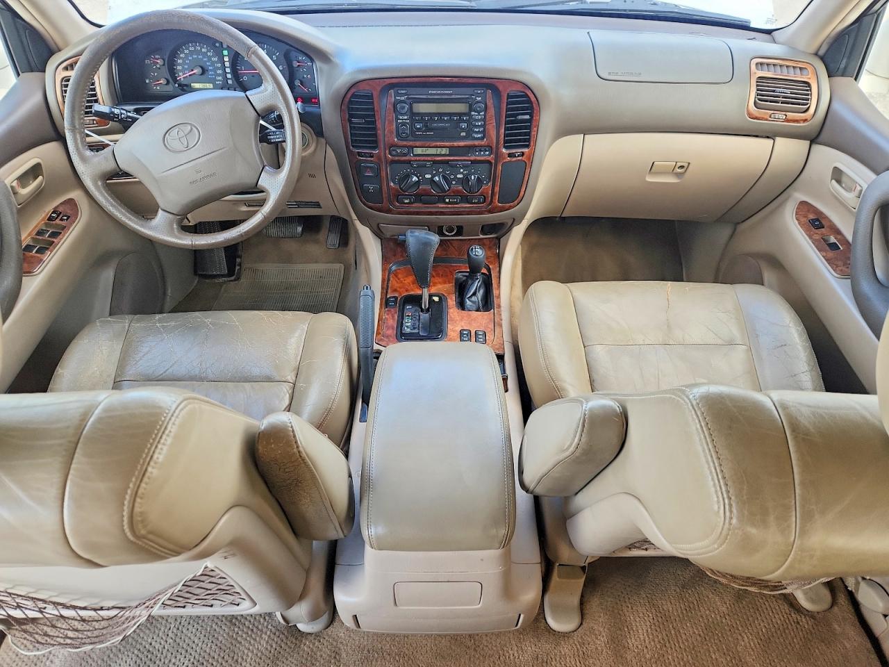 2000 TOYOTA LAND CRUISER photo 8