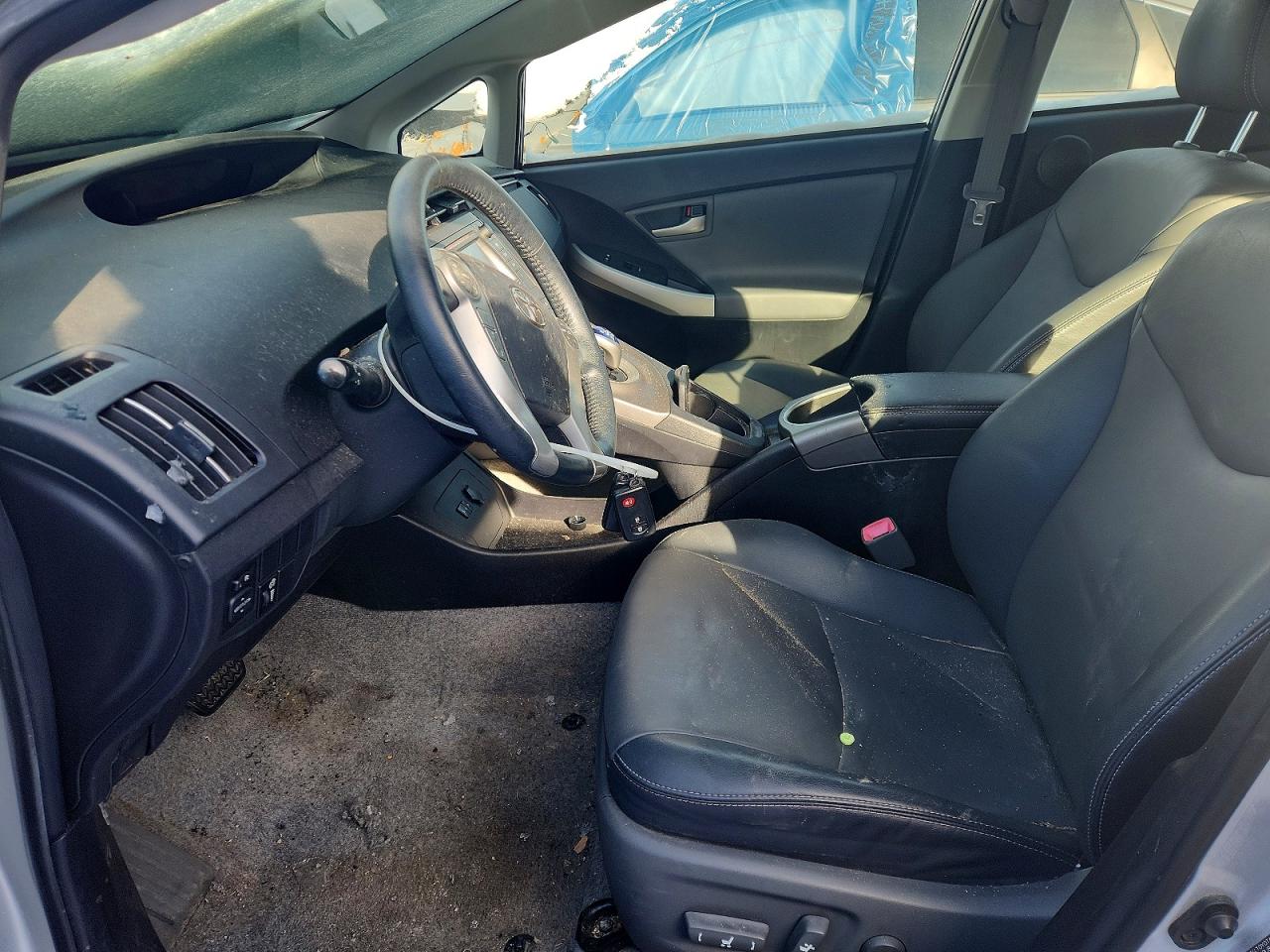 2013 TOYOTA PRIUS photo 7