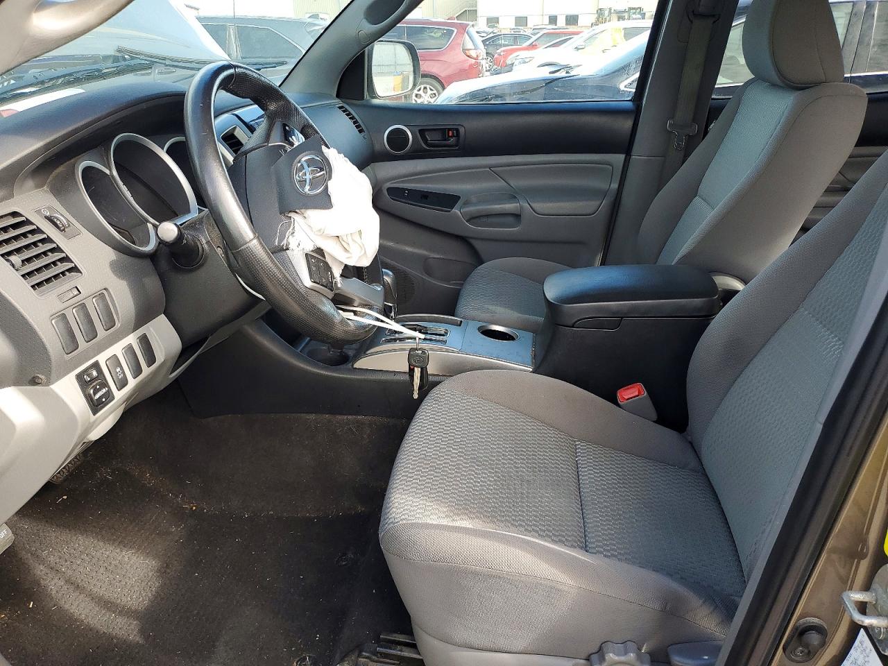 2013 TOYOTA TACOMA DOUBLE CAB photo 19