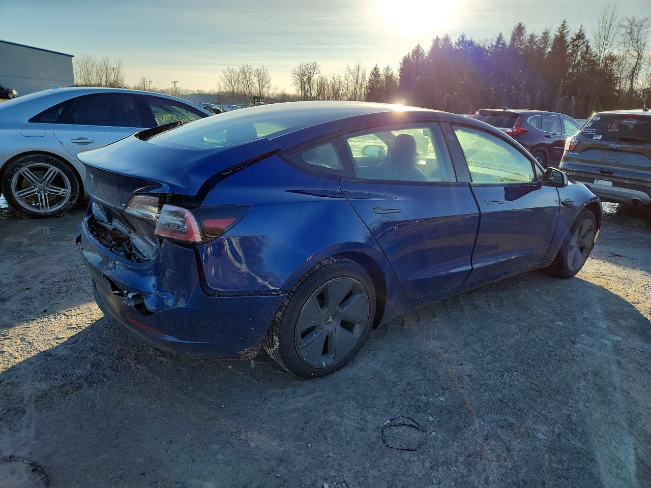 2022 TESLA MODEL 3 photo 3