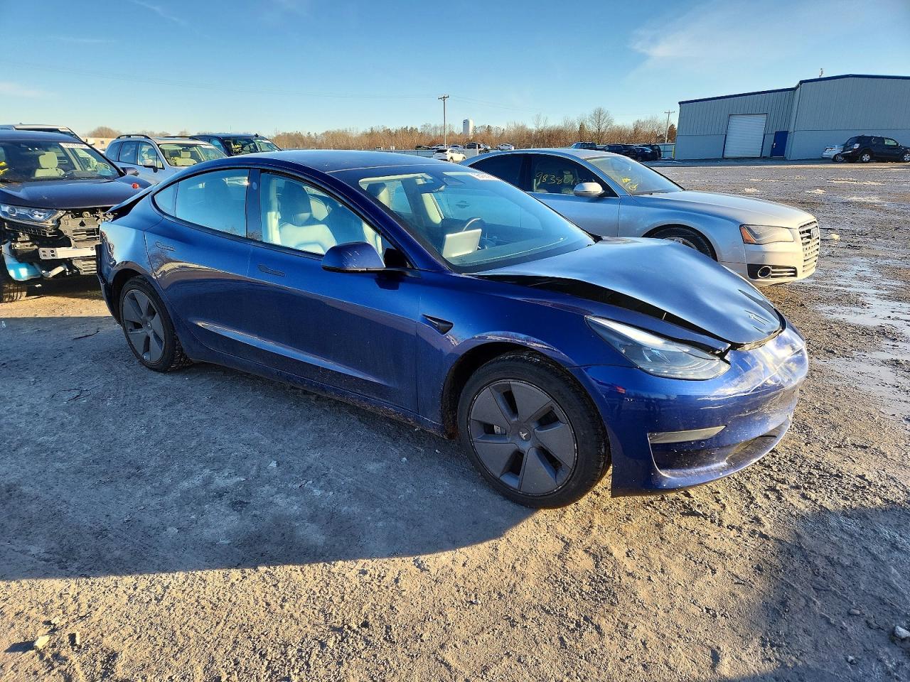 2022 TESLA MODEL 3 photo 4
