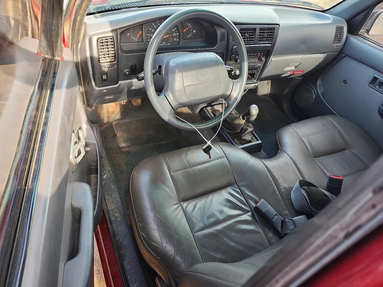 1996 TOYOTA TACOMA photo 8