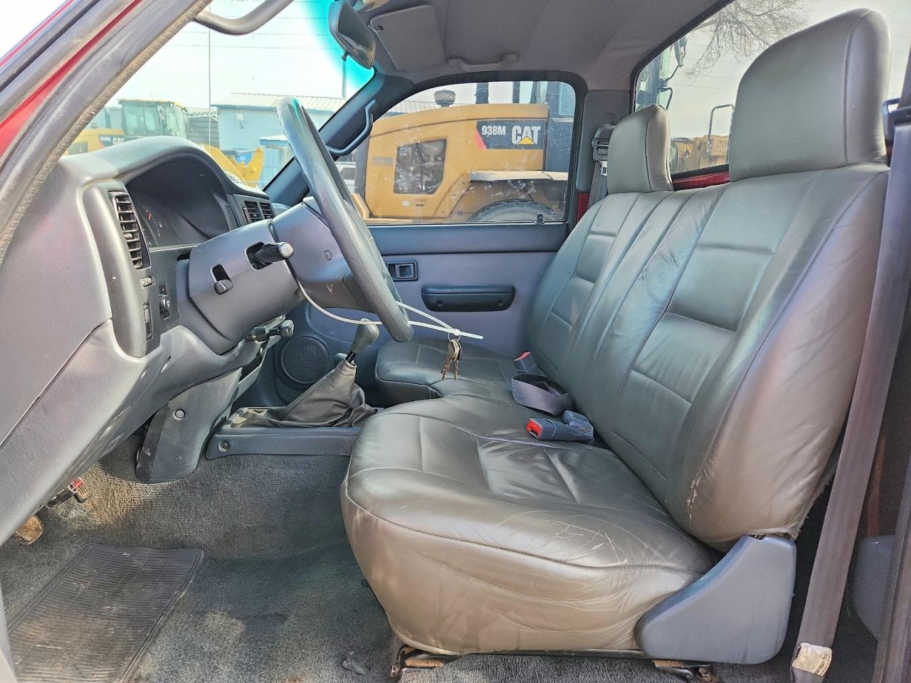 1996 TOYOTA TACOMA photo 7