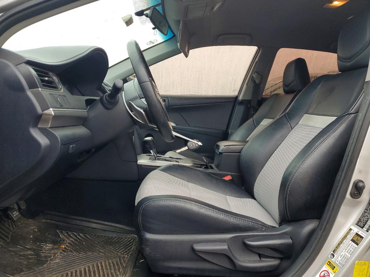 2012 TOYOTA CAMRY photo 7