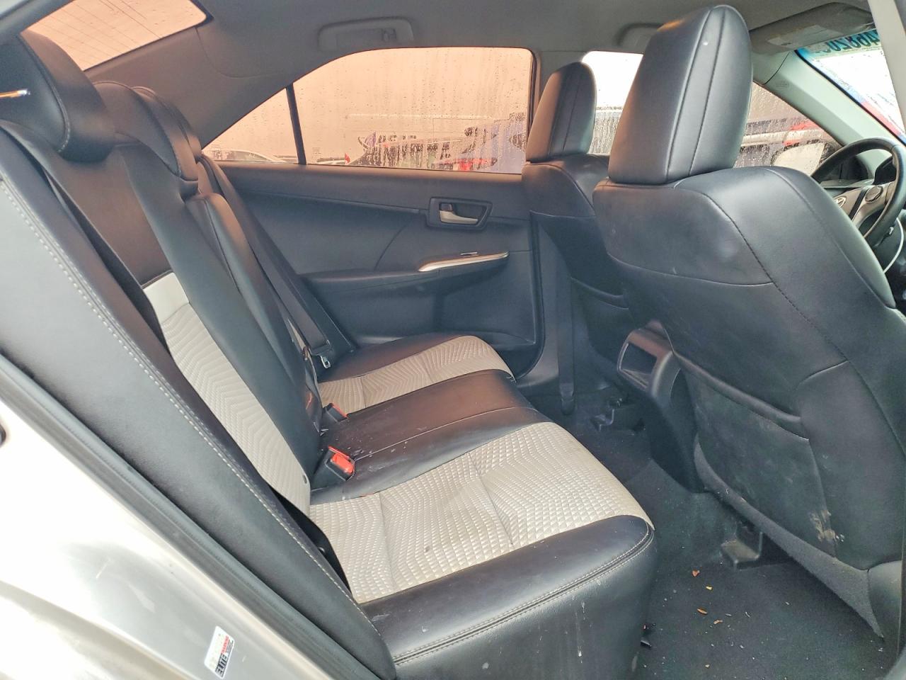 2012 TOYOTA CAMRY photo 10