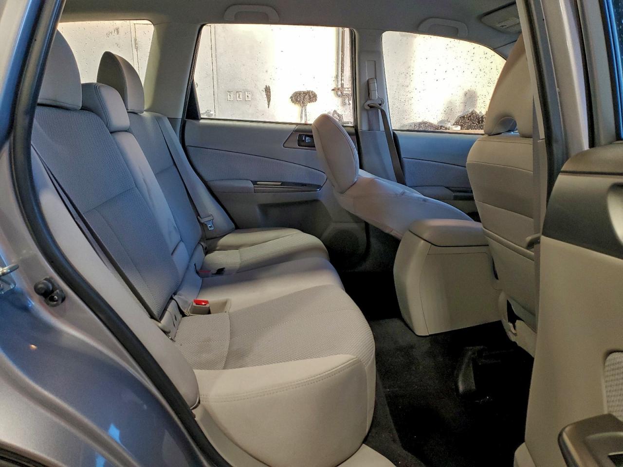 2011 SUBARU FORESTER 2.5X photo 11