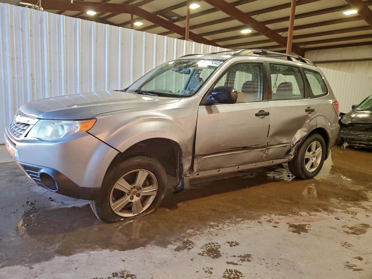 2011 SUBARU FORESTER