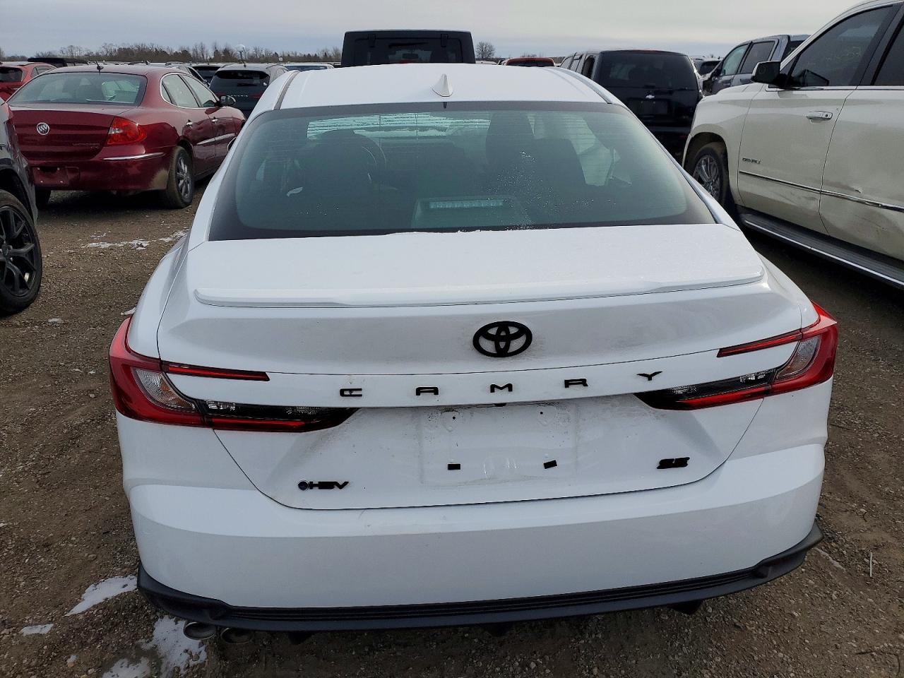 2025 TOYOTA CAMRY XSE photo 6