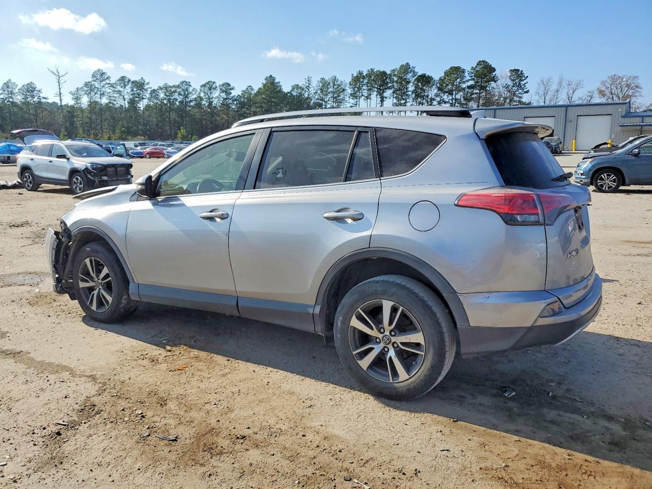 2018 TOYOTA RAV4 ADVENTURE photo 2