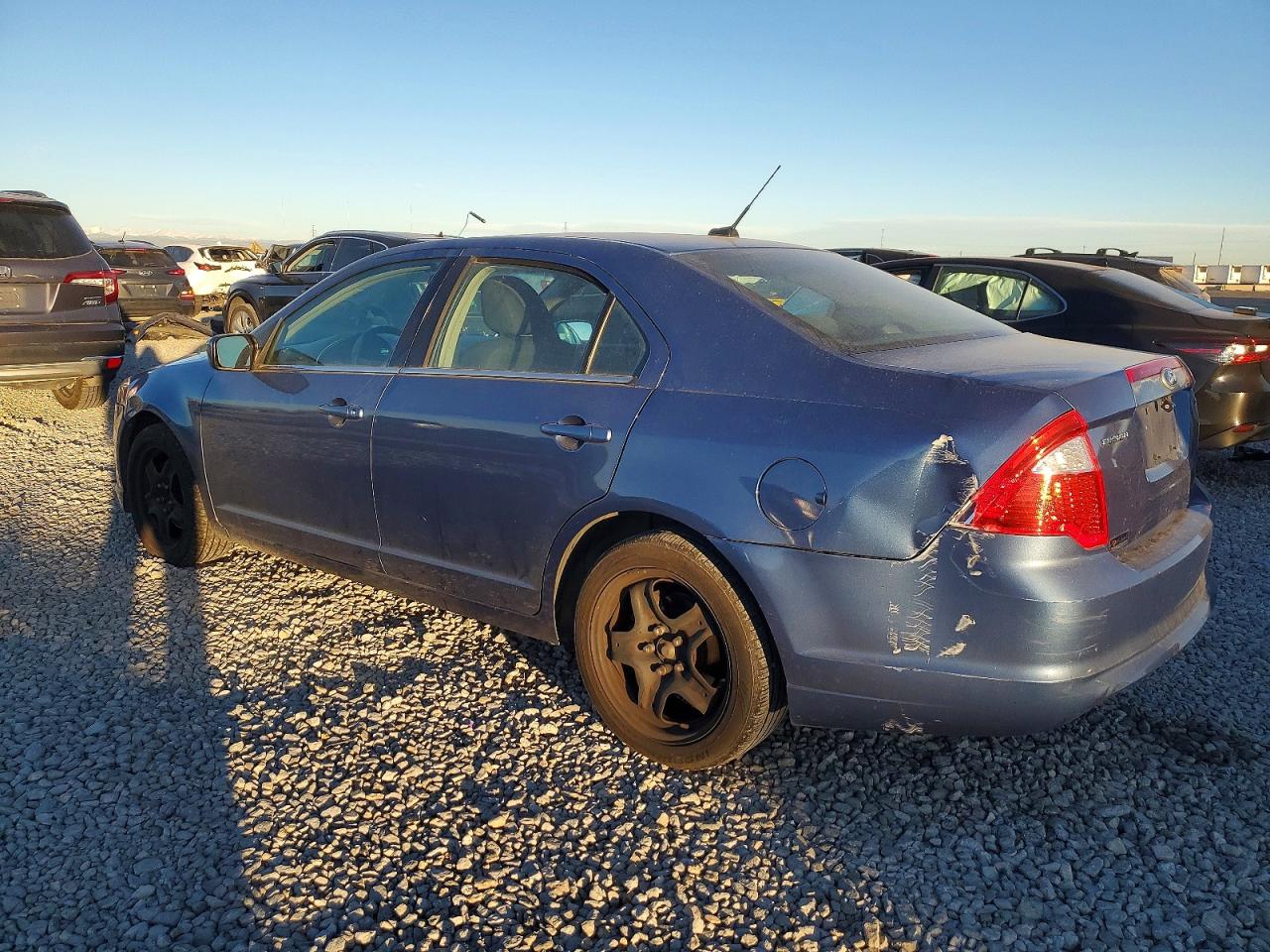 2010 FORD FUSION SE photo 2