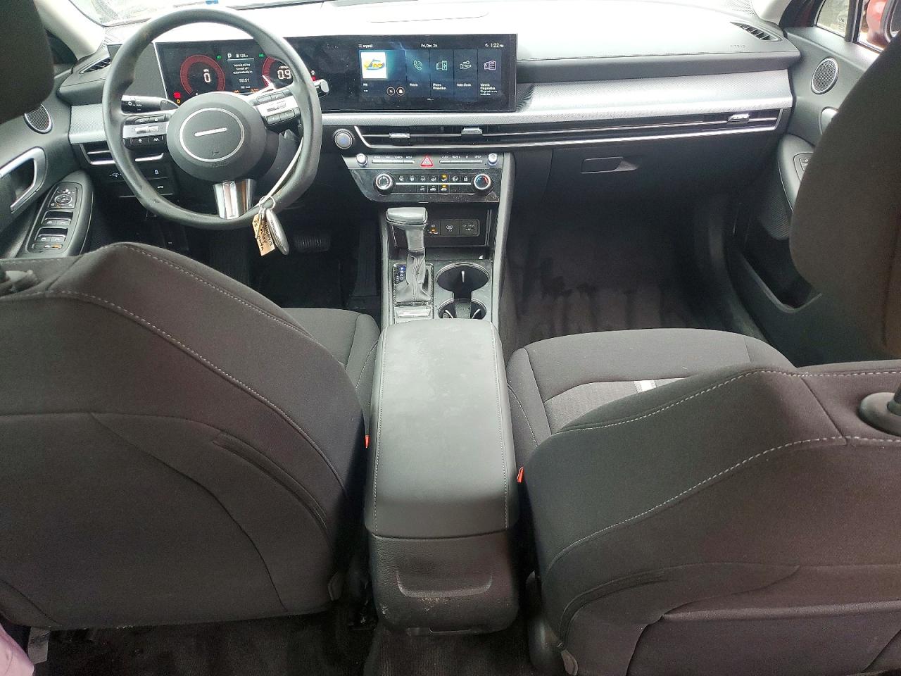 2025 HYUNDAI SONATA SE photo 8