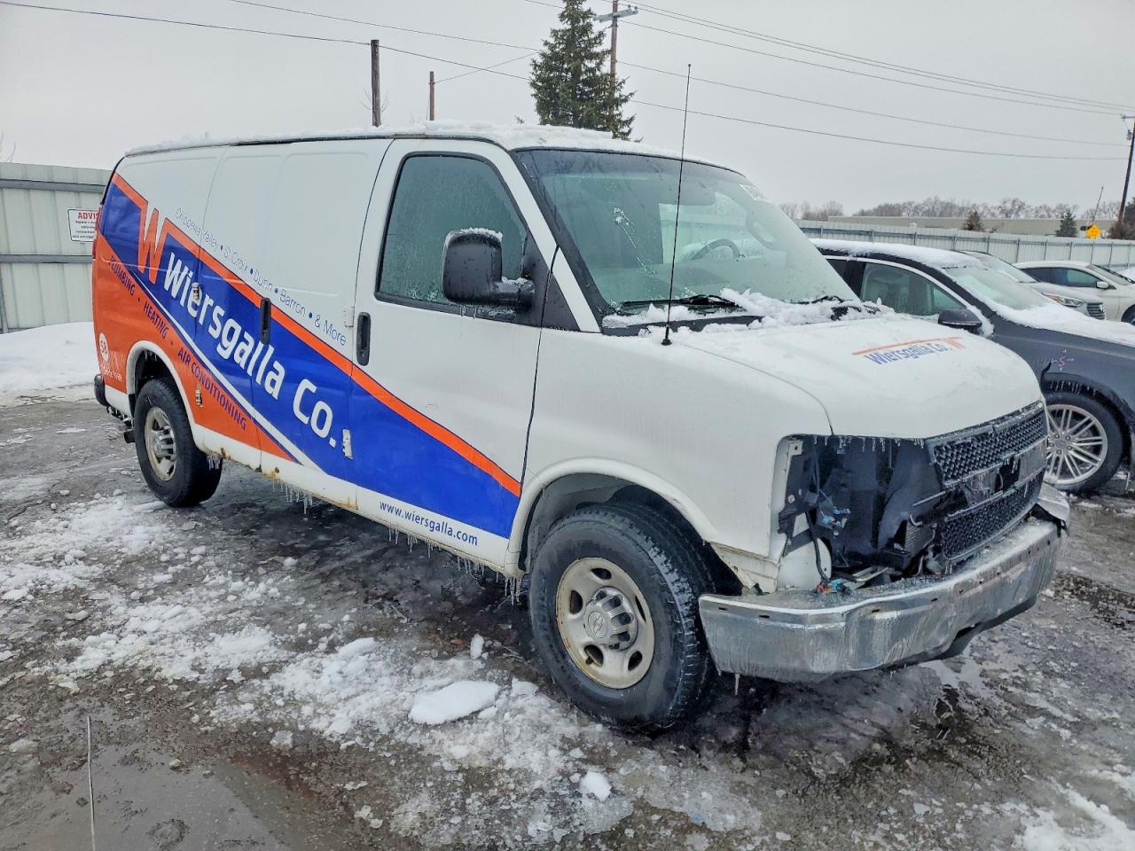 2016 CHEVROLET EXPRESS G3500 photo 4