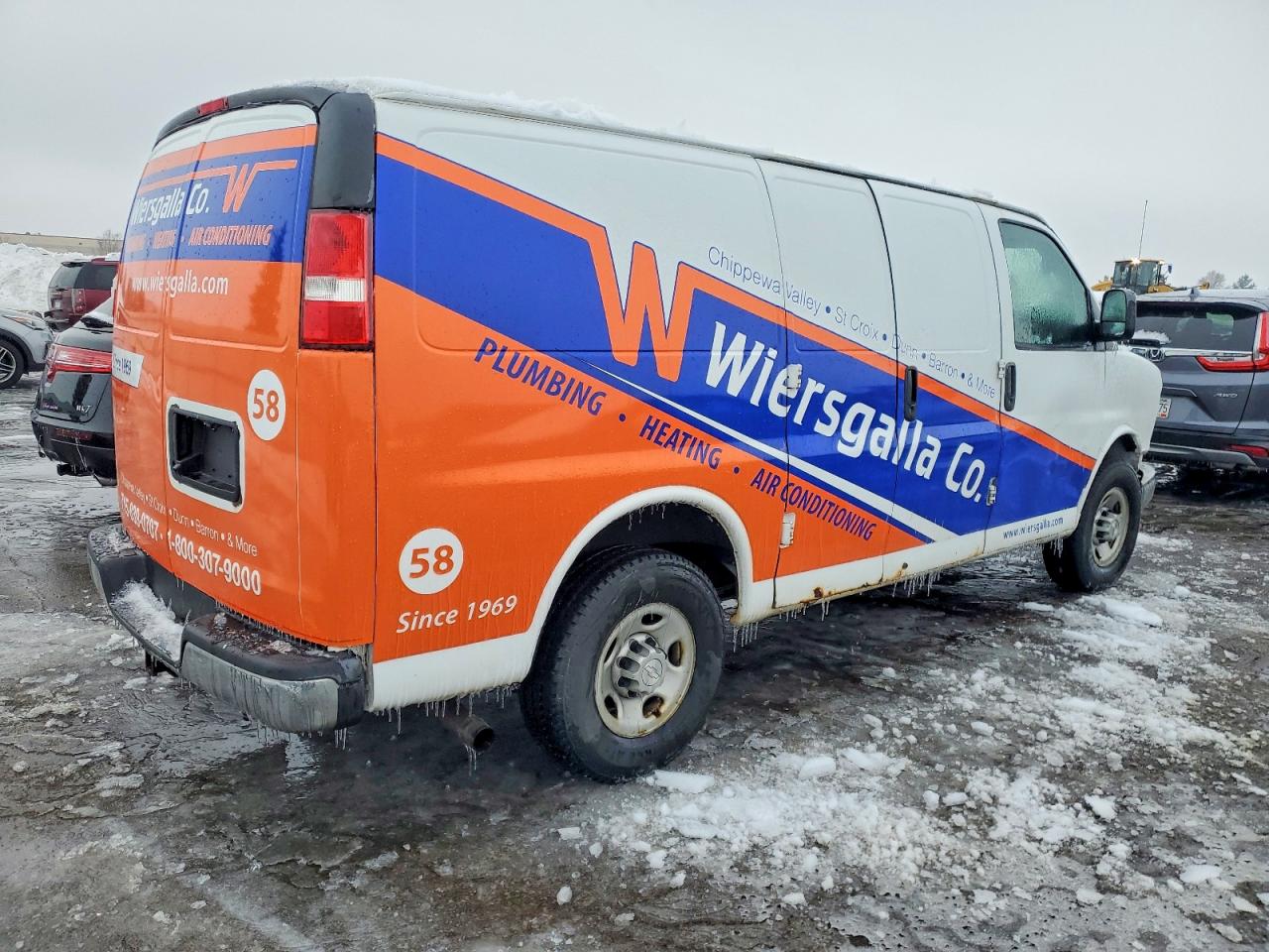 2016 CHEVROLET EXPRESS G3500 photo 3