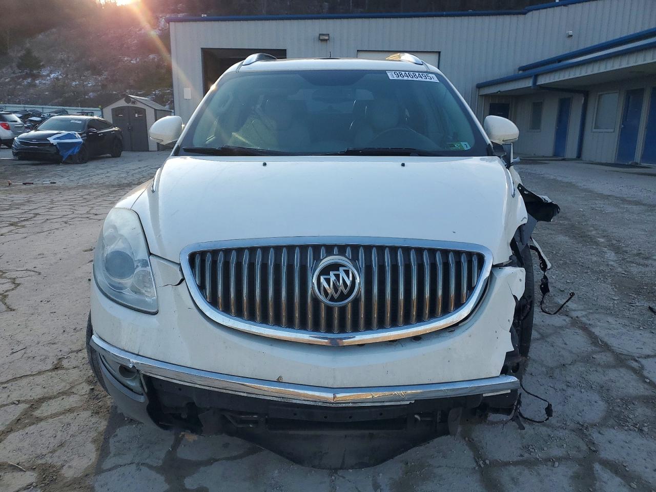 2008 BUICK ENCLAVE CXL photo 5