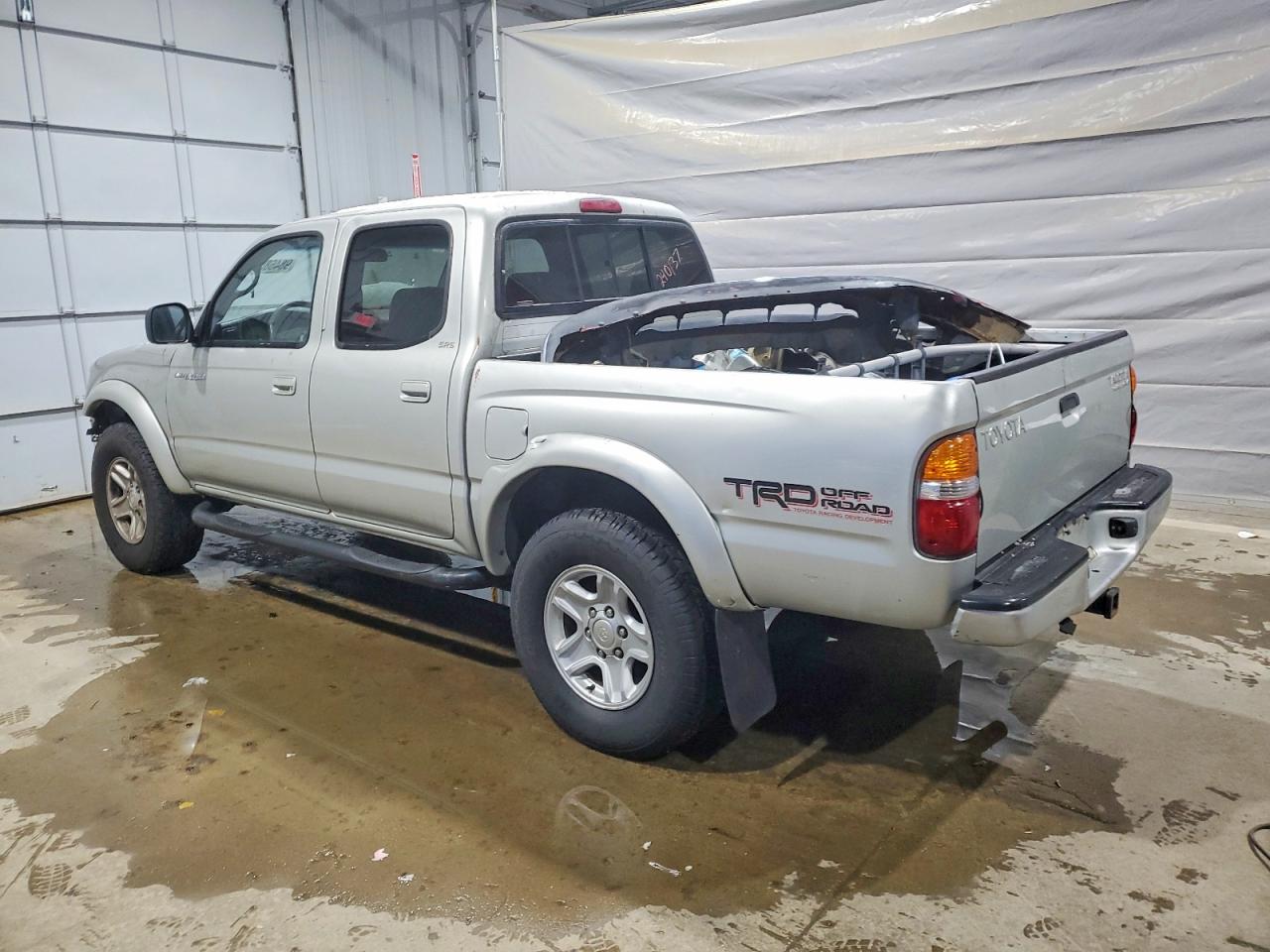 2002 TOYOTA TACOMA DOUBLE CAB PRERUNNER photo 2
