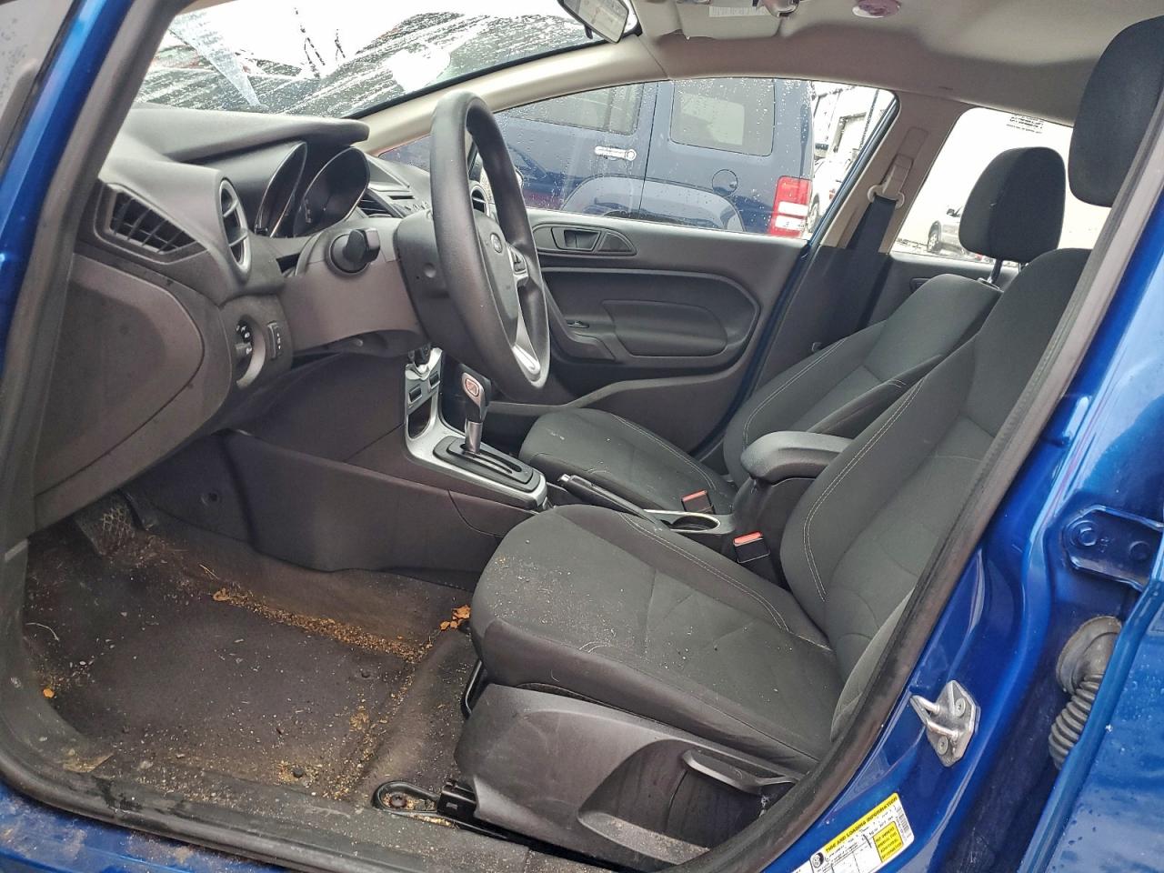 2019 FORD FIESTA SE photo 7