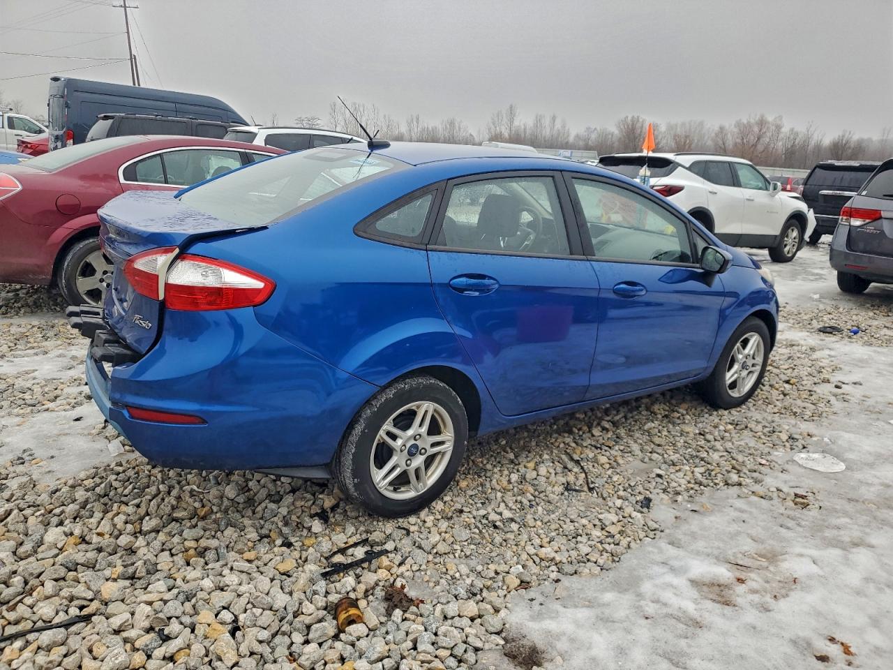2019 FORD FIESTA SE photo 3