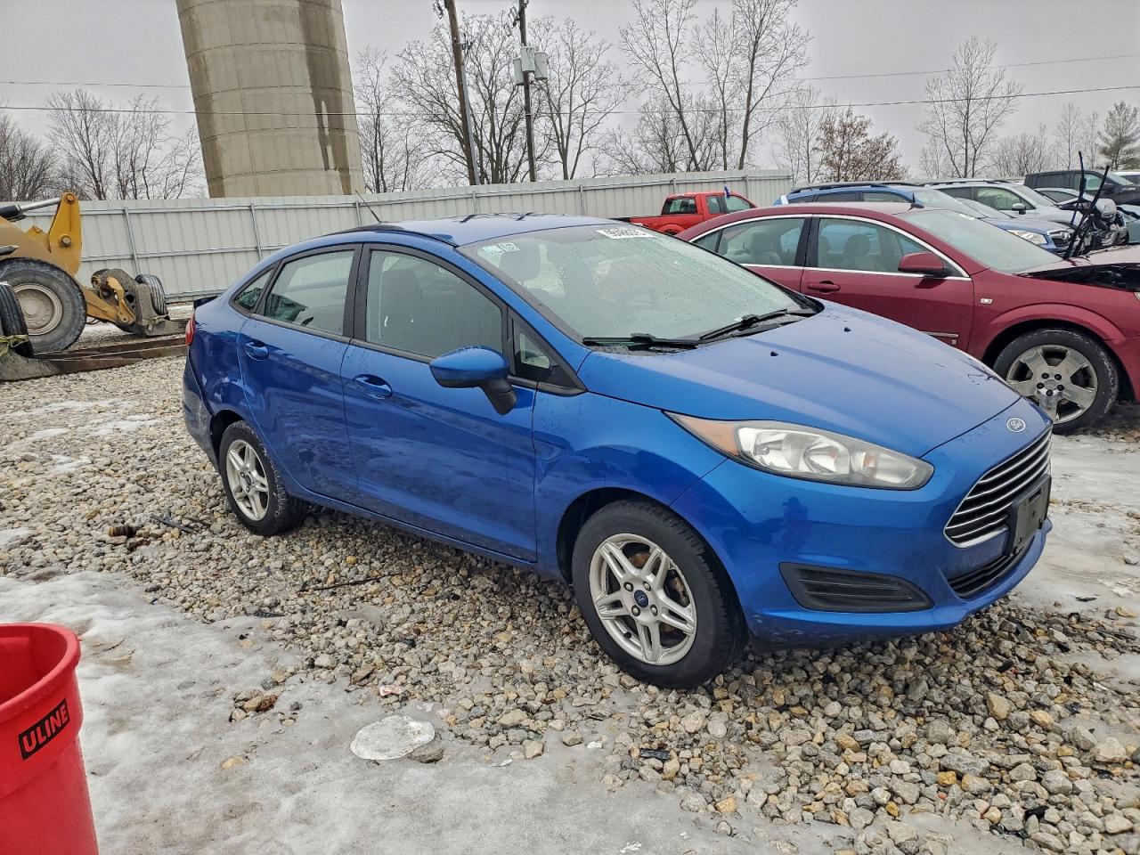 2019 FORD FIESTA SE photo 4