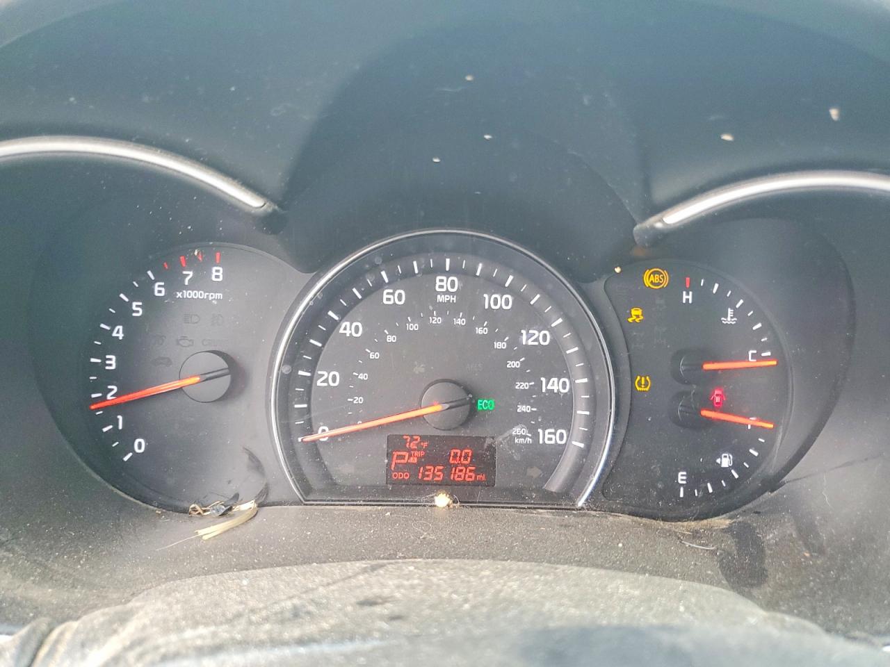 2014 KIA SORENTO LX photo 25