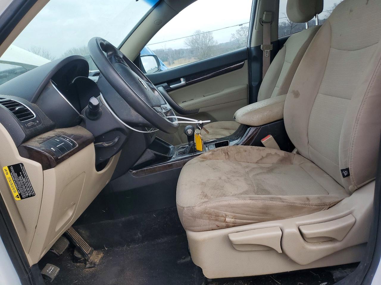 2014 KIA SORENTO LX photo 19