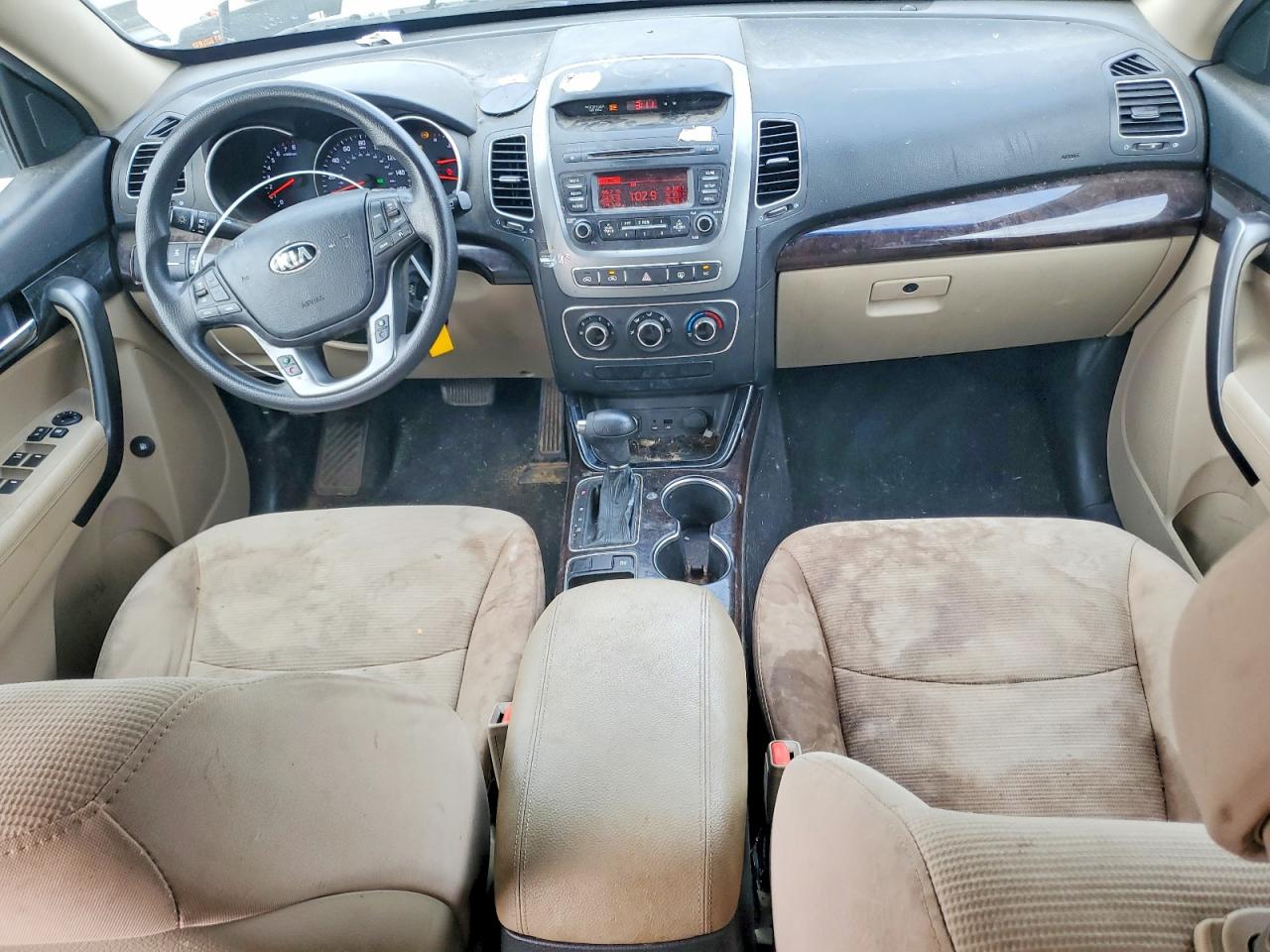 2014 KIA SORENTO LX photo 22