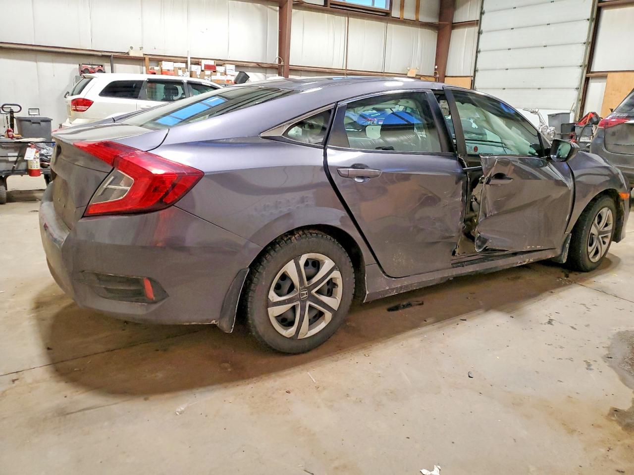 2016 HONDA CIVIC LX photo 3