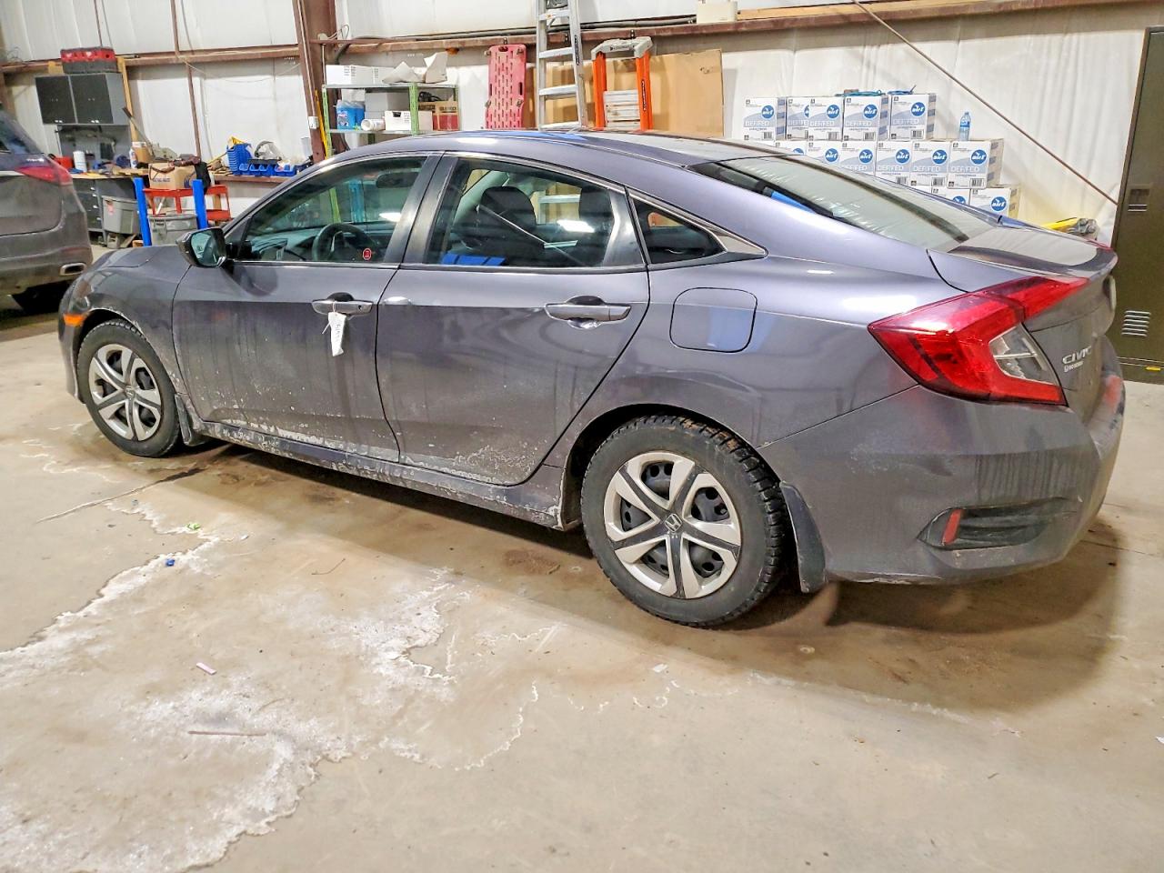 2016 HONDA CIVIC LX photo 2
