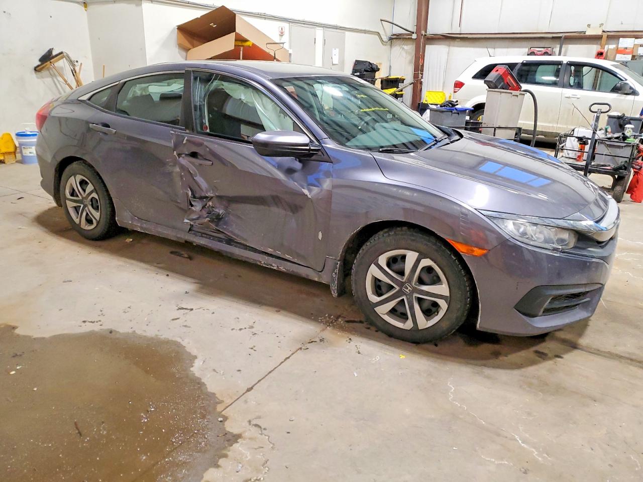 2016 HONDA CIVIC LX photo 4
