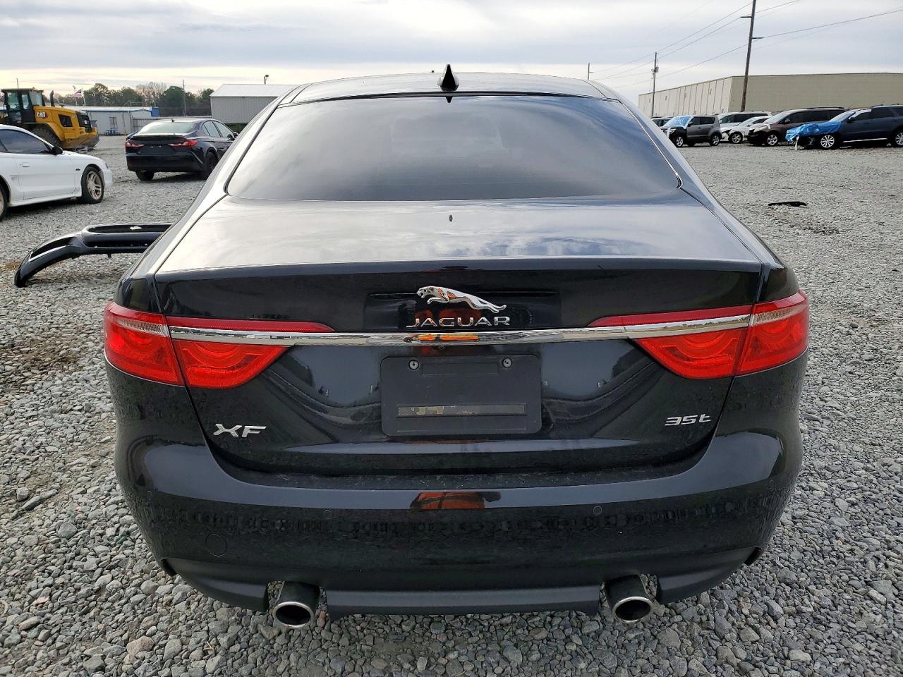 2016 JAGUAR XF PRESTIGE photo 6