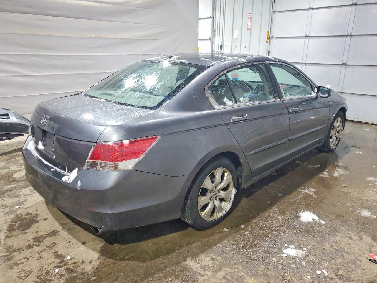 2008 HONDA ACCORD photo 3