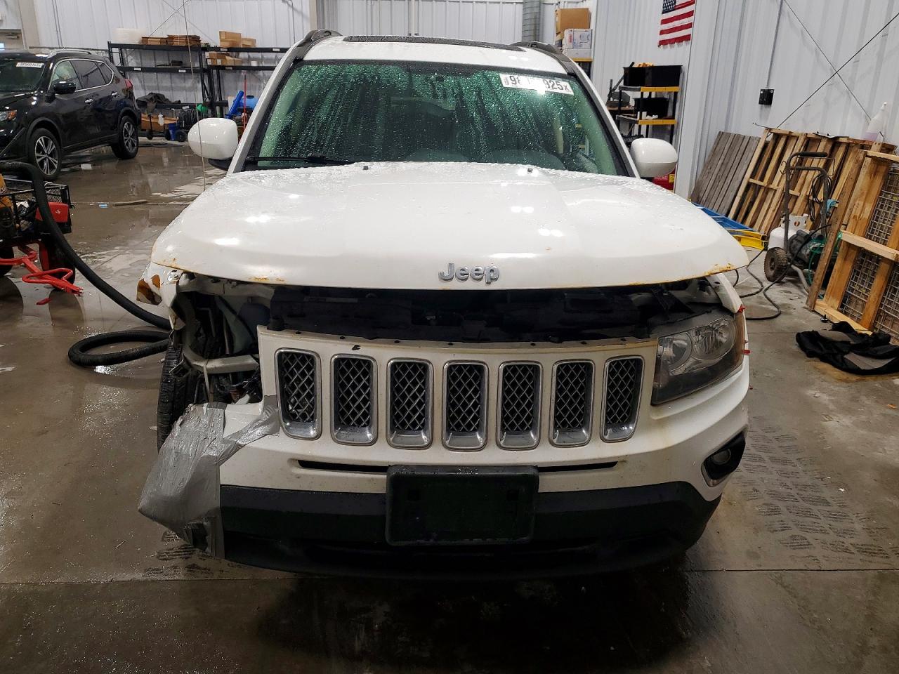 2016 JEEP COMPASS LATITUDE photo 5