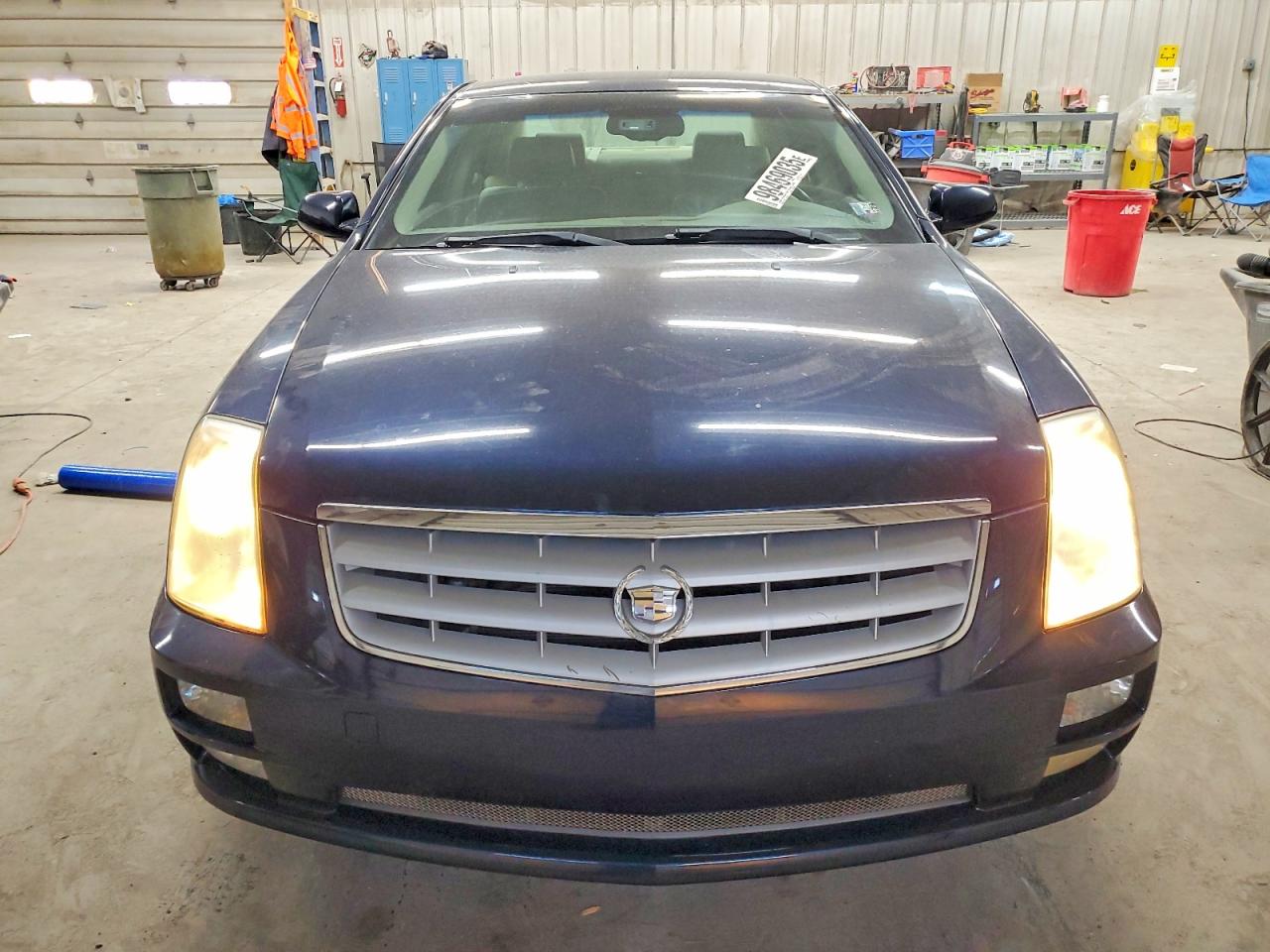 2005 CADILLAC STS photo 9